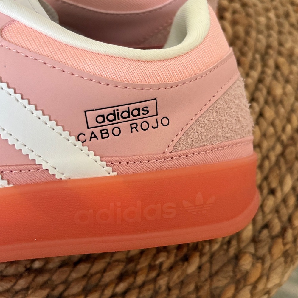 Adidas Cabo Rojo Bad Bunny Gazelle Sneakers 7.5 - Picture 5 of 9